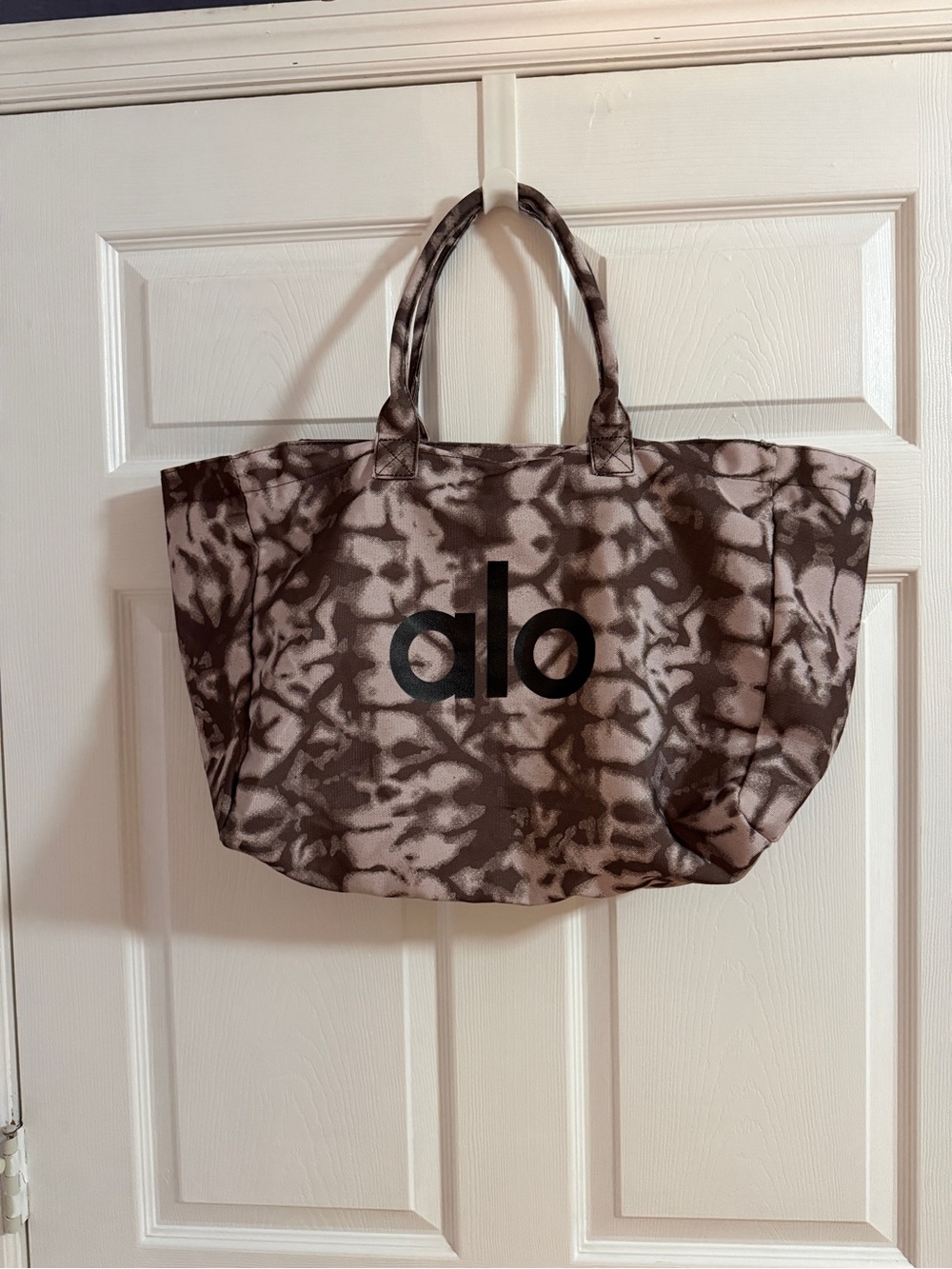 ALO Yoga Brown and Cream Tie-Dye Canvas Tote